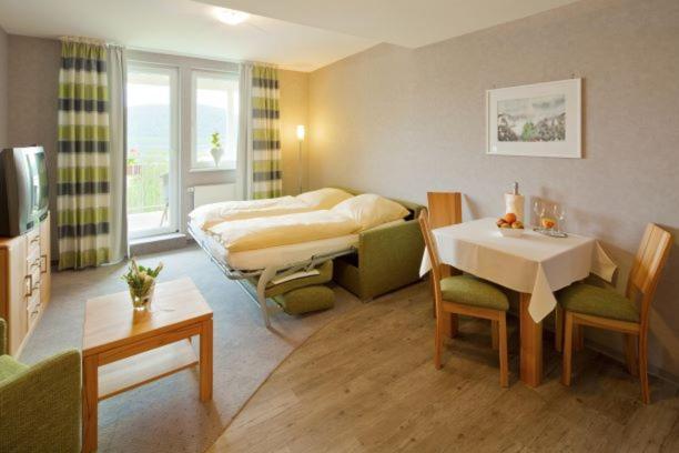 Plusnaturhotel Direkt Am Ederseeufer Waldhotel Wiesemann Und Ferienapartments Waldeck  Exteriör bild