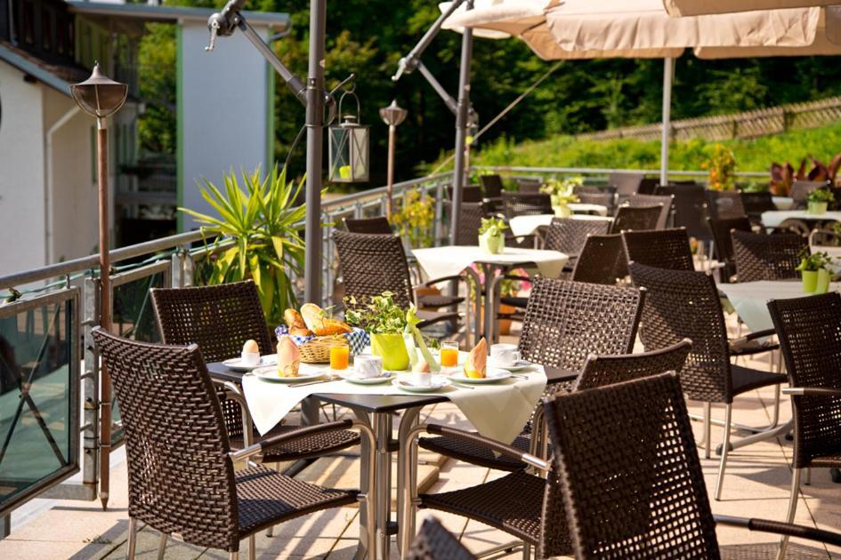 Plusnaturhotel Direkt Am Ederseeufer Waldhotel Wiesemann Und Ferienapartments Waldeck  Exteriör bild