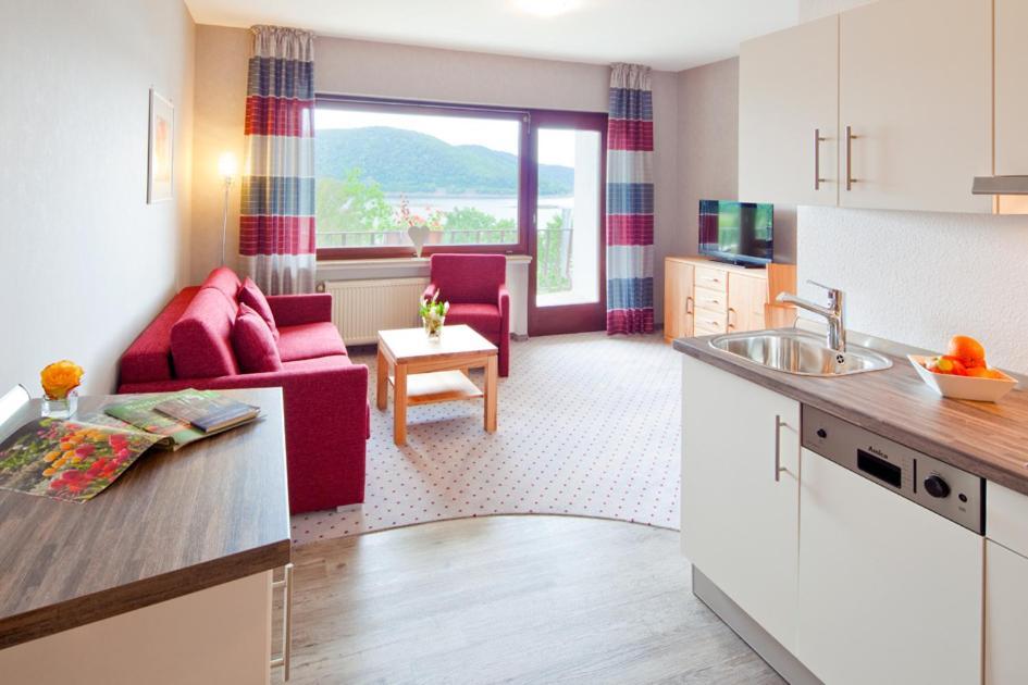 Plusnaturhotel Direkt Am Ederseeufer Waldhotel Wiesemann Und Ferienapartments Waldeck  Exteriör bild